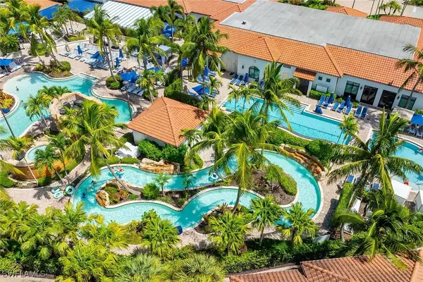 1015 Sandpiper Street #D102, Naples, FL 34102