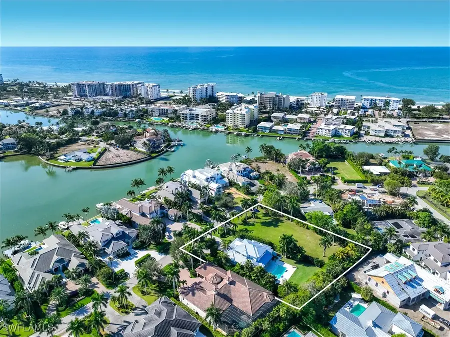 331 Spring Line Drive, Naples, FL 34102 - Image #2