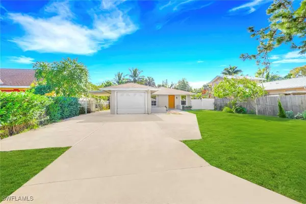 5306 Martin Street, Naples, FL 34113