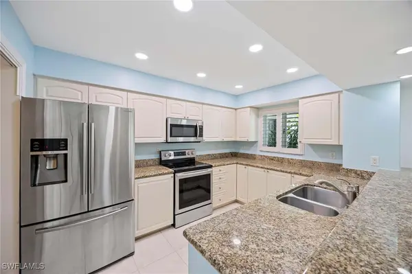 1608 Spoonbill Lane #1608, Naples, FL 34105