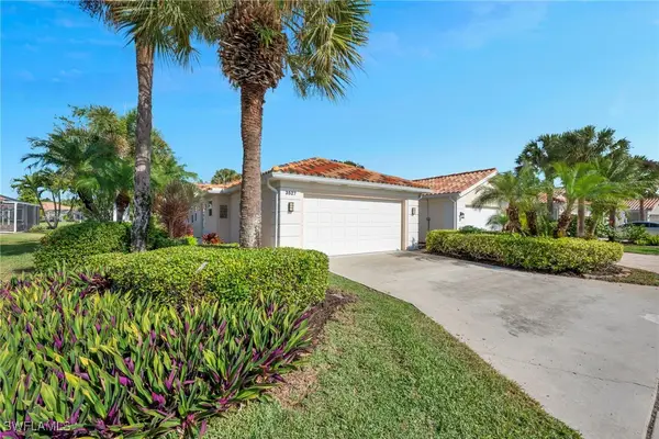 3527 El Verdado Court, Naples, FL 34109