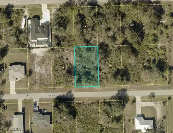 2504 64th Street W, Lehigh Acres, FL 33971