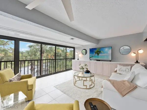 88 Cypress View Drive #F88, Naples, FL 34113