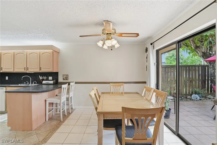 4029 Sandlewood Lane #2, Fort Myers, FL 33907 - Image #2