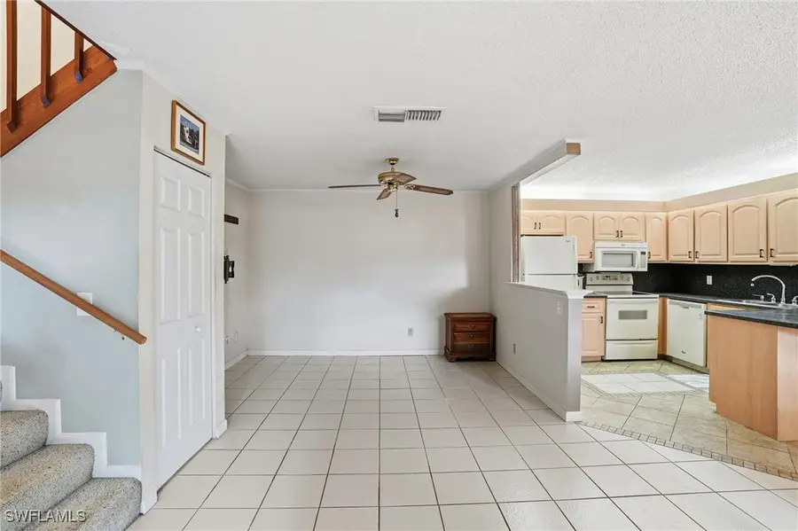 4029 Sandlewood Lane #2, Fort Myers, FL 33907 - Image #3