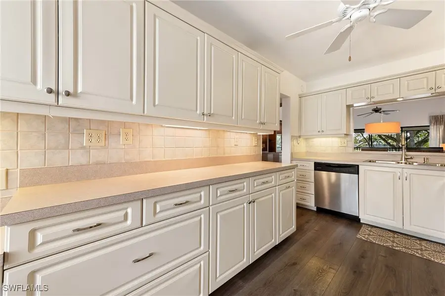 1806 Kings Lake Boulevard #203, Naples, FL 34112 - Image #3