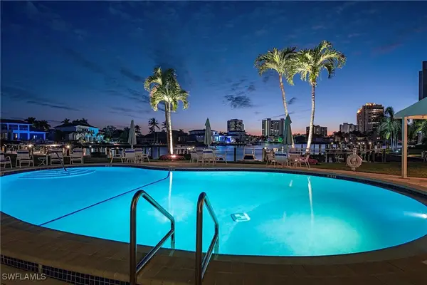 400 Park Shore Drive #303, Naples, FL 34103