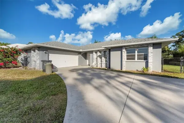 28405 Mango Drive, Bonita Springs, FL 34134