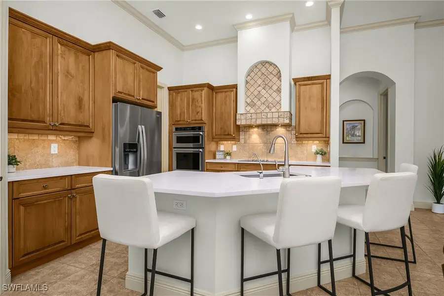 10879 Pond Ridge Drive, Fort Myers, FL 33913 - Image #3