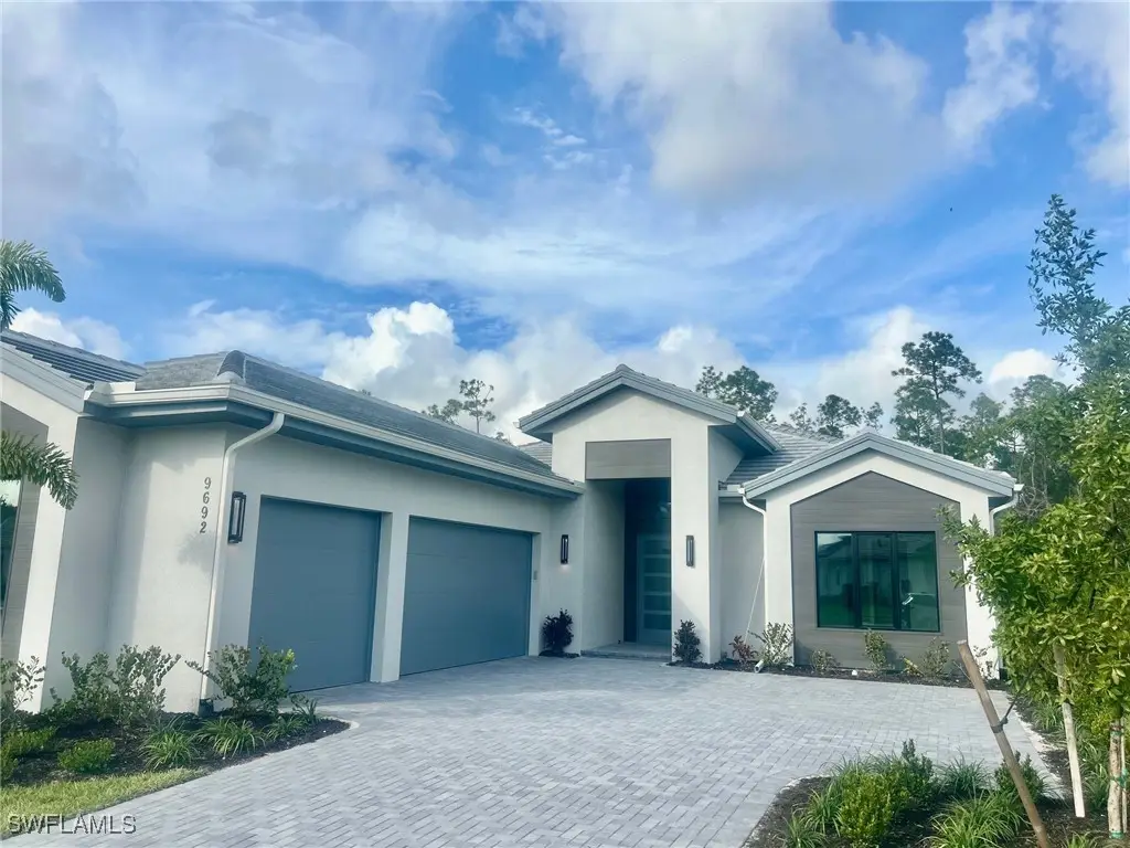 9692 Moonflower Lane, Naples, FL 34114 - Image #1