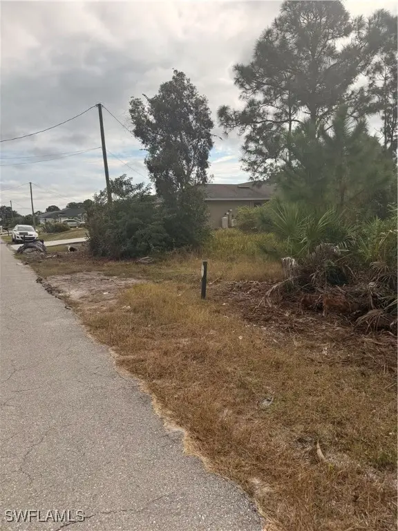 2709 27th Street Sw, Lehigh Acres, FL 33976 - Image #3