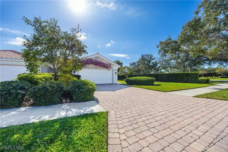 5306 Guadeloupe Way, Naples, FL 34119 - Image #2