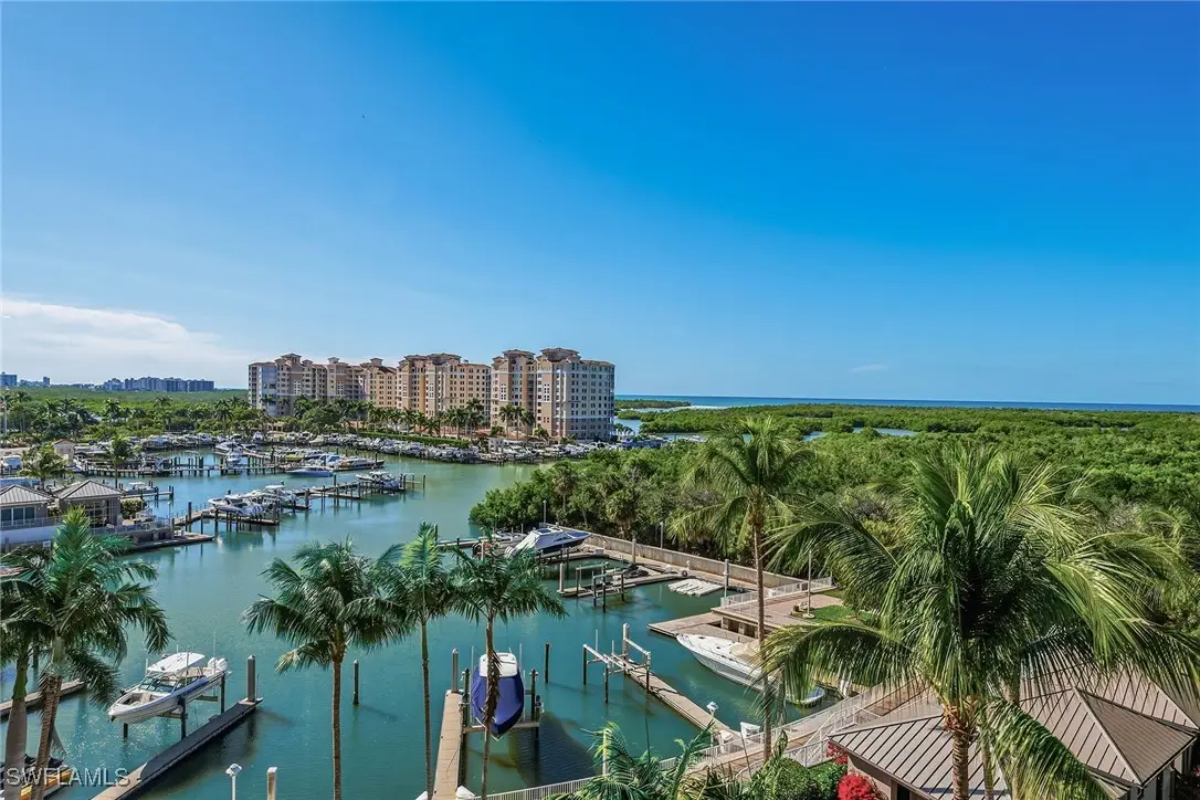 13675 Vanderbilt Drive #707, Naples, FL 34110 - Image #1