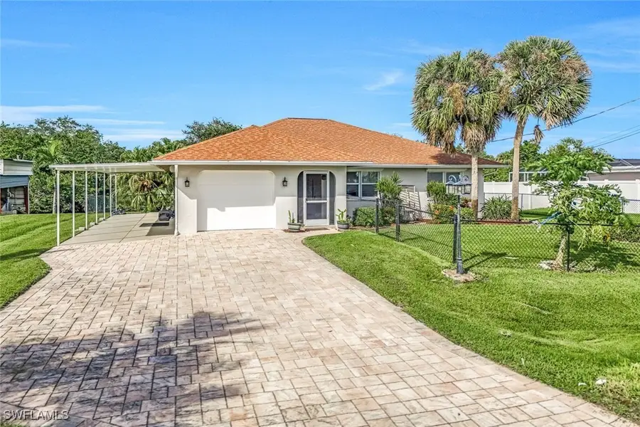 2199 Santiago Avenue, Fort Myers, FL 33905 - Image #2