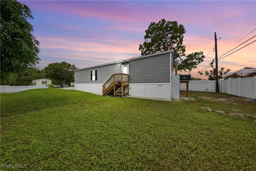 18 Royal Cove Drive, Naples, FL 34110 - #2