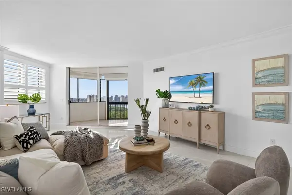 6001 Pelican Bay Boulevard #Penthouse E, Naples, FL 34108