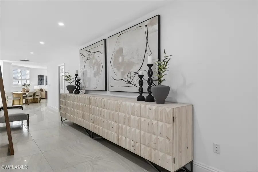 6001 Pelican Bay Boulevard #Penthouse E, Naples, FL 34108 - Image #2