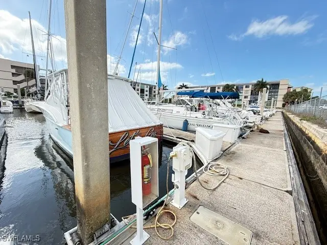 801 River Point Drive, Naples, FL 34102 - Image #3