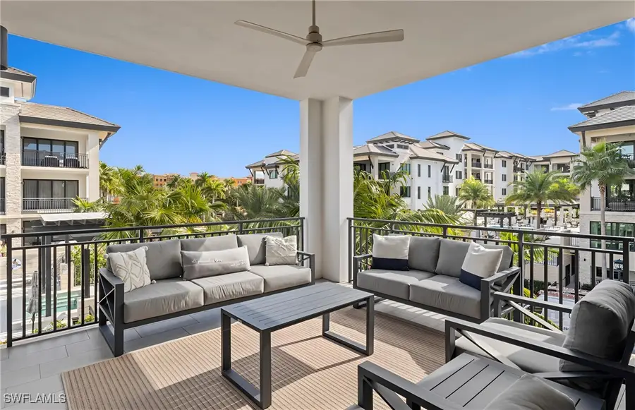 1135 3rd Avenue S #302, Naples, FL 34102 - Image #2