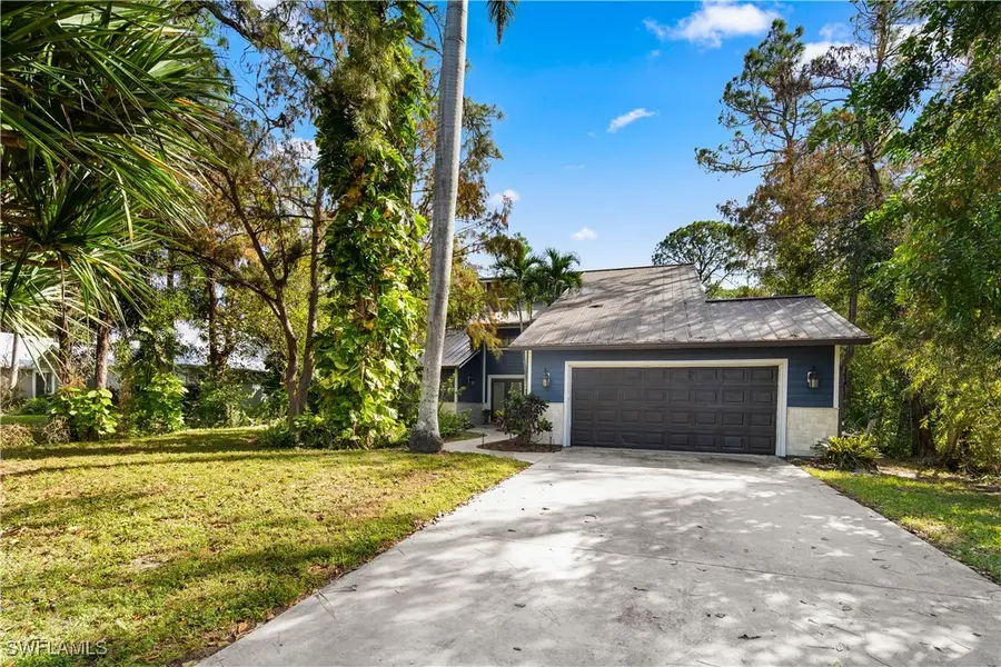 5900 Cypress Hollow Way, Naples, FL 34109 - Image #3