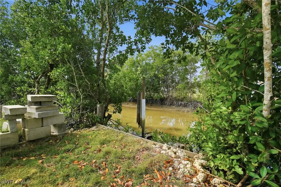 103 Egret Lane, Everglades City, FL 34139 - Image #2