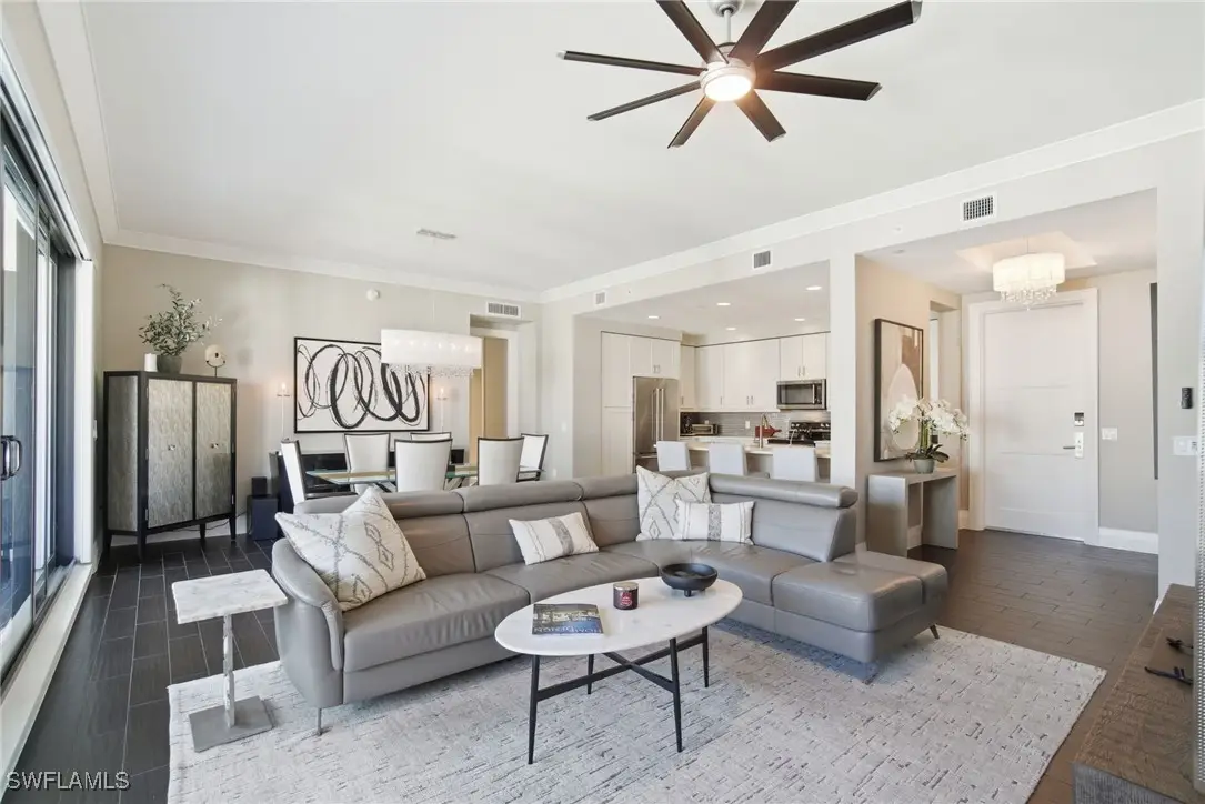 1030 3rd Avenue S #517, Naples, FL 34102 - Image #1