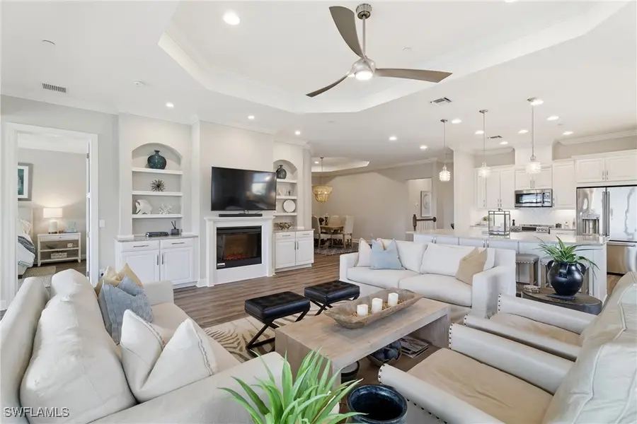 9679 Montelanico Loop #201, Naples, FL 34119 - Image #2