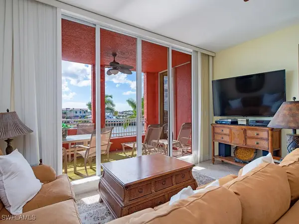 451 Bayfront Place #5311, Naples, FL 34102