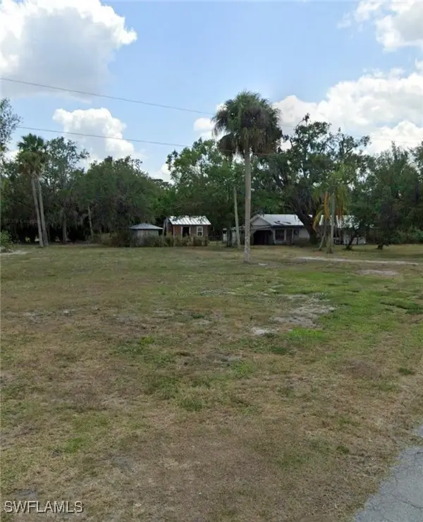 21150 Captain Nelson Court, Alva, FL 33920