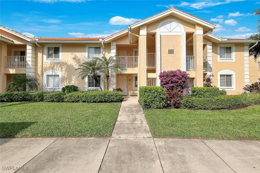 7818 Emerald Circle #E103, Naples, FL 34109 - Image #3