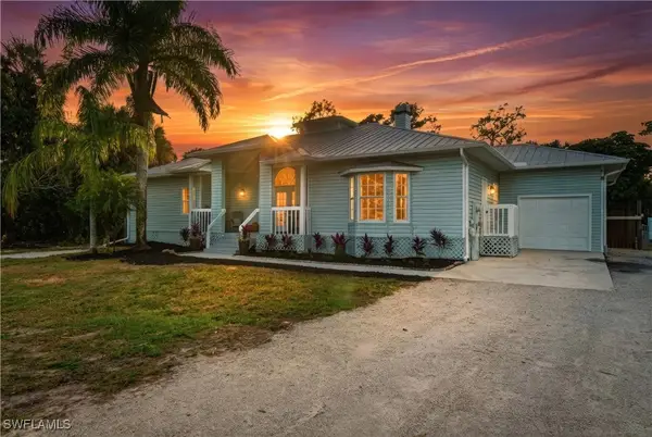 491 21st Street Nw, Naples, FL 34120