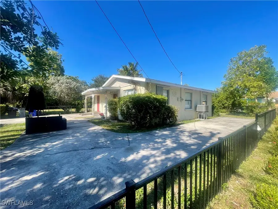 1339 5th Avenue N, Naples, FL 34102 - Image #2