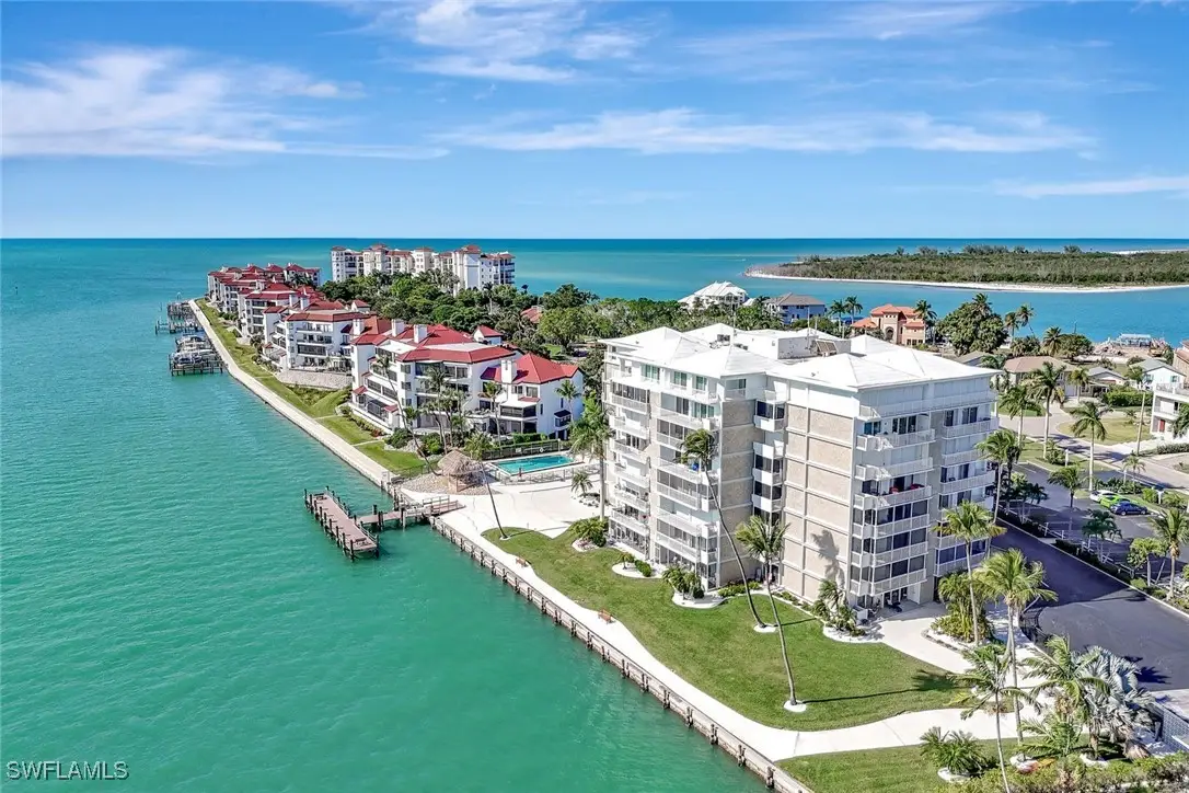 60 Pelican Street W #401, Naples, FL 34113 - #1