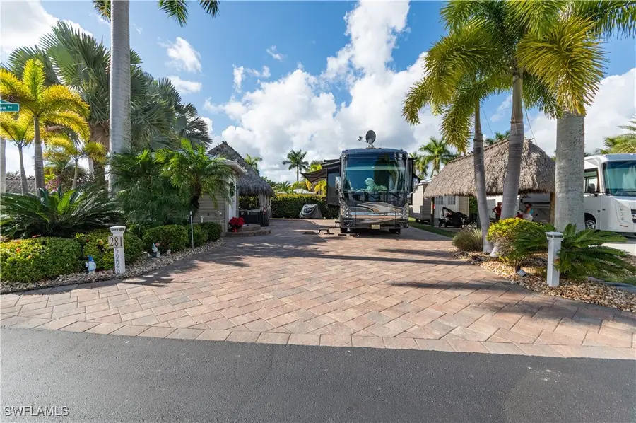 5228 Marsh Mallow Trail, Fort Myers, FL 33905 - Image #3