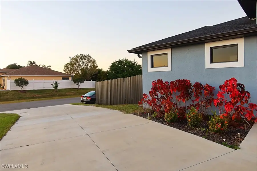 511 Tropicana Parkway W, Cape Coral, FL 33993 - Image #2