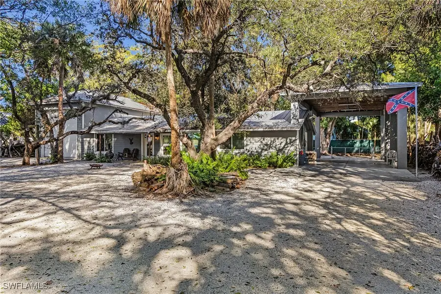 2563 Weeks Avenue, Naples, FL 34112 - Image #2