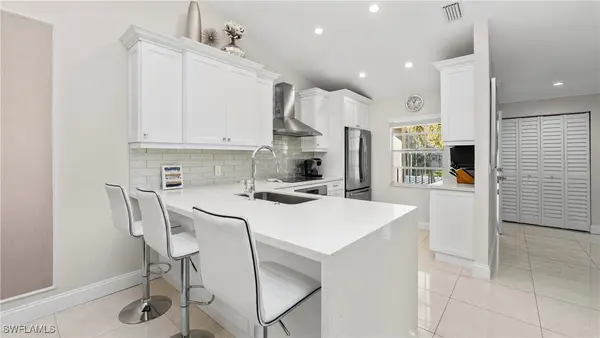 1714 Kings Lake Boulevard #2, Naples, FL 34112