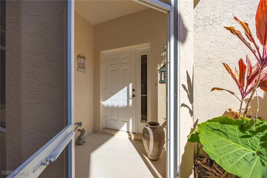 280 Robin Hood Circle #102, Naples, FL 34104 - Image #2