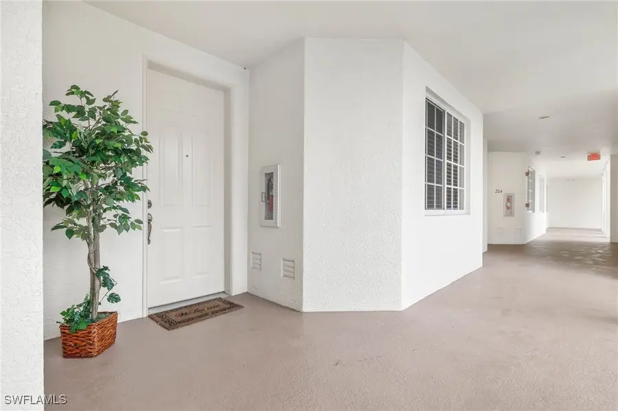 20061 Sanibel View Circle #203, Fort Myers, FL 33908 - Image #3