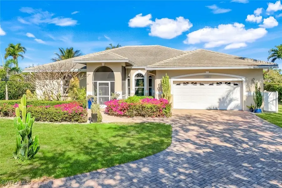 11481 Kestrel Court, Naples, FL 34119 - Image #2