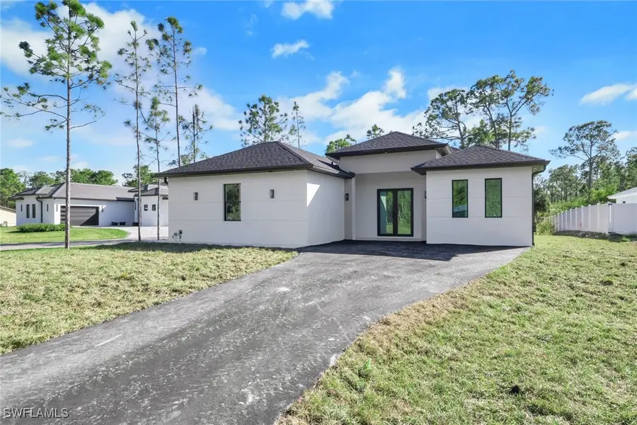 4124 6th Avenue Ne, Naples, FL 34120 - Image #2