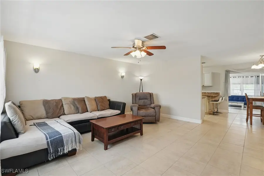 426 Chestnut Ave Nw, Port Charlotte, FL 33952 - #2