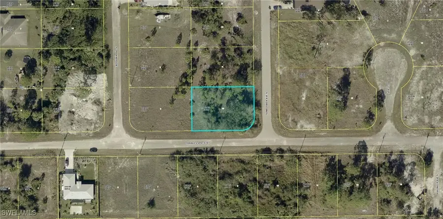 652 Sunflower Avenue S, Lehigh Acres, FL 33974 - Image #2
