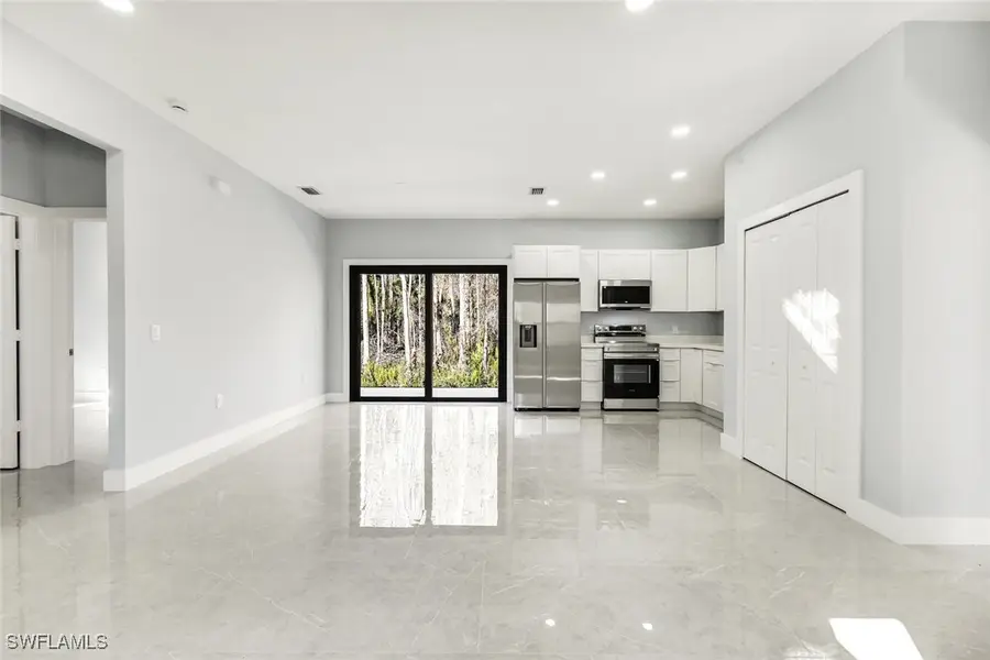 2677 62nd Avenue Ne, Naples, FL 34120 - Image #3