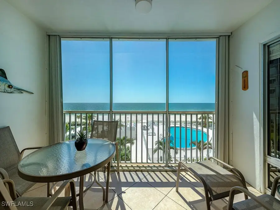3443 Gulf Shore Boulevard N #309, Naples, FL 34103 - Image #2