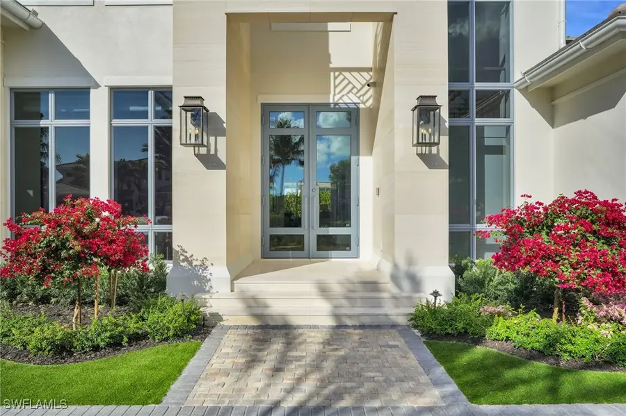 555 Whispering Pine Lane, Naples, FL 34103 - Image #2