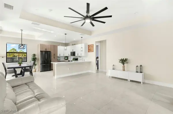 2552 70th Avenue Ne, Naples, FL 34120