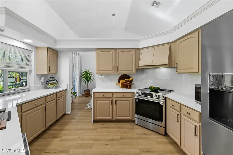 3261 8th Avenue Se, Naples, FL 34117 - Image #2