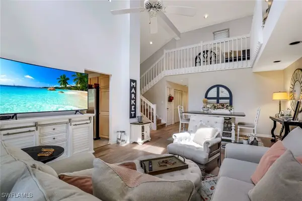 27100 Oakwood Lake Drive, Bonita Springs, FL 34134