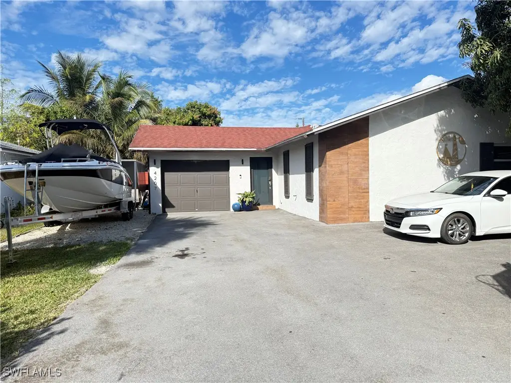 4207 Cindy Avenue, Naples, FL 34112 - Image #1